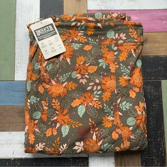 NWT Duluth 2X x31L Heirloom Gardening Lined Bib Overalls Loden Autumn Leaves - Picture 3 of 10